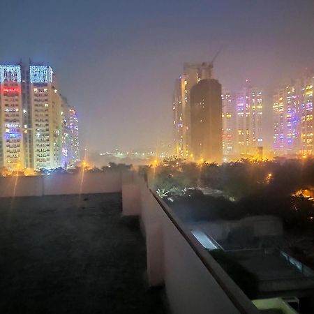 Aparthotel Yog Bhawan Greater Noida Exterior foto