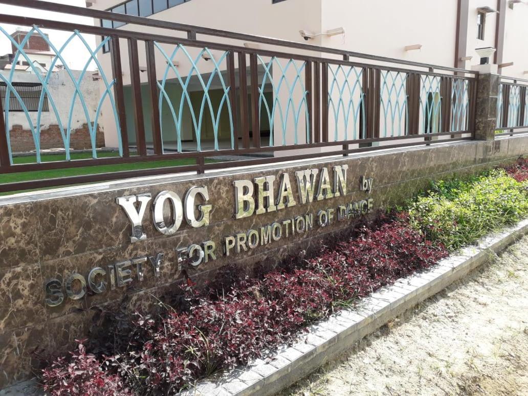 Aparthotel Yog Bhawan Greater Noida Exterior foto