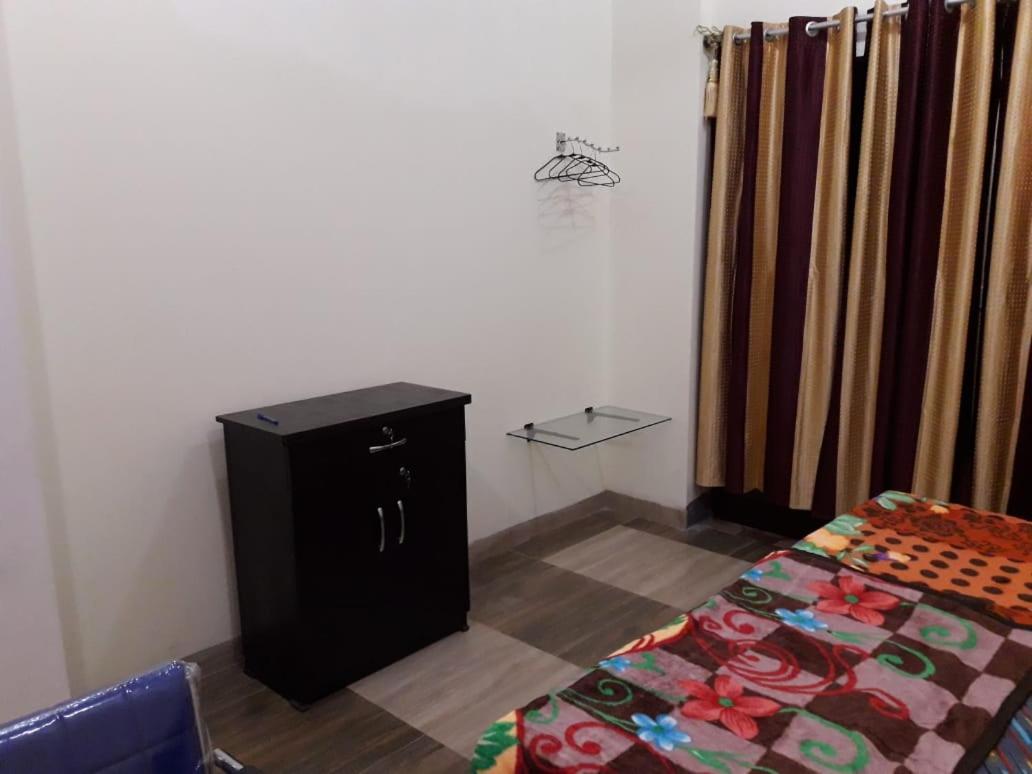 Aparthotel Yog Bhawan Greater Noida Exterior foto