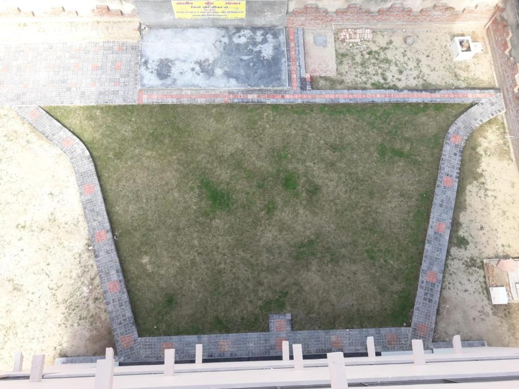 Aparthotel Yog Bhawan Greater Noida Exterior foto